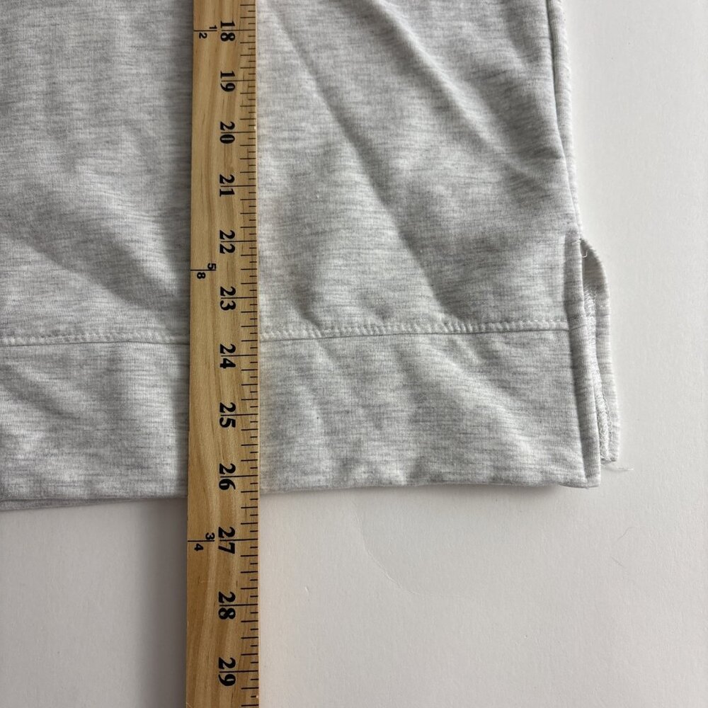LSU Tiger Womens Sweatshirt Adult Size Medium Gray Purple Long Sleeve Casual - Picture 8 of 8